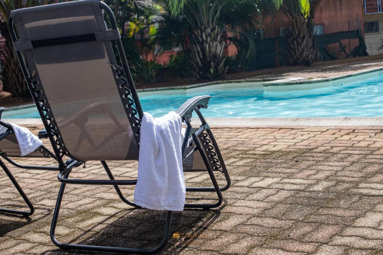 Le Jardin Secret Guyanais Avec Piscine Et Jardin De 70 M2 Διαμέρισμα Καγιέν Εξωτερικό φωτογραφία
